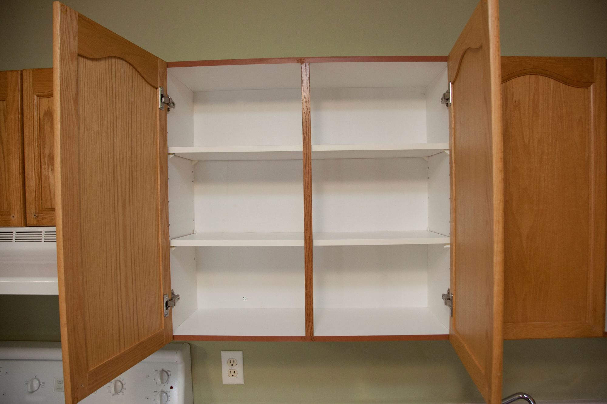 maintaining custom wood cabinets in waterford wi